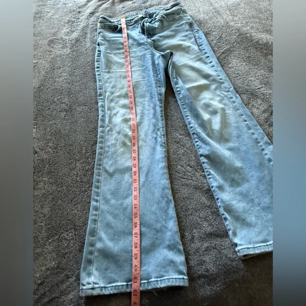 LC Lauren Conrad Light Blue Flare Jeans - Picture 1 of 5